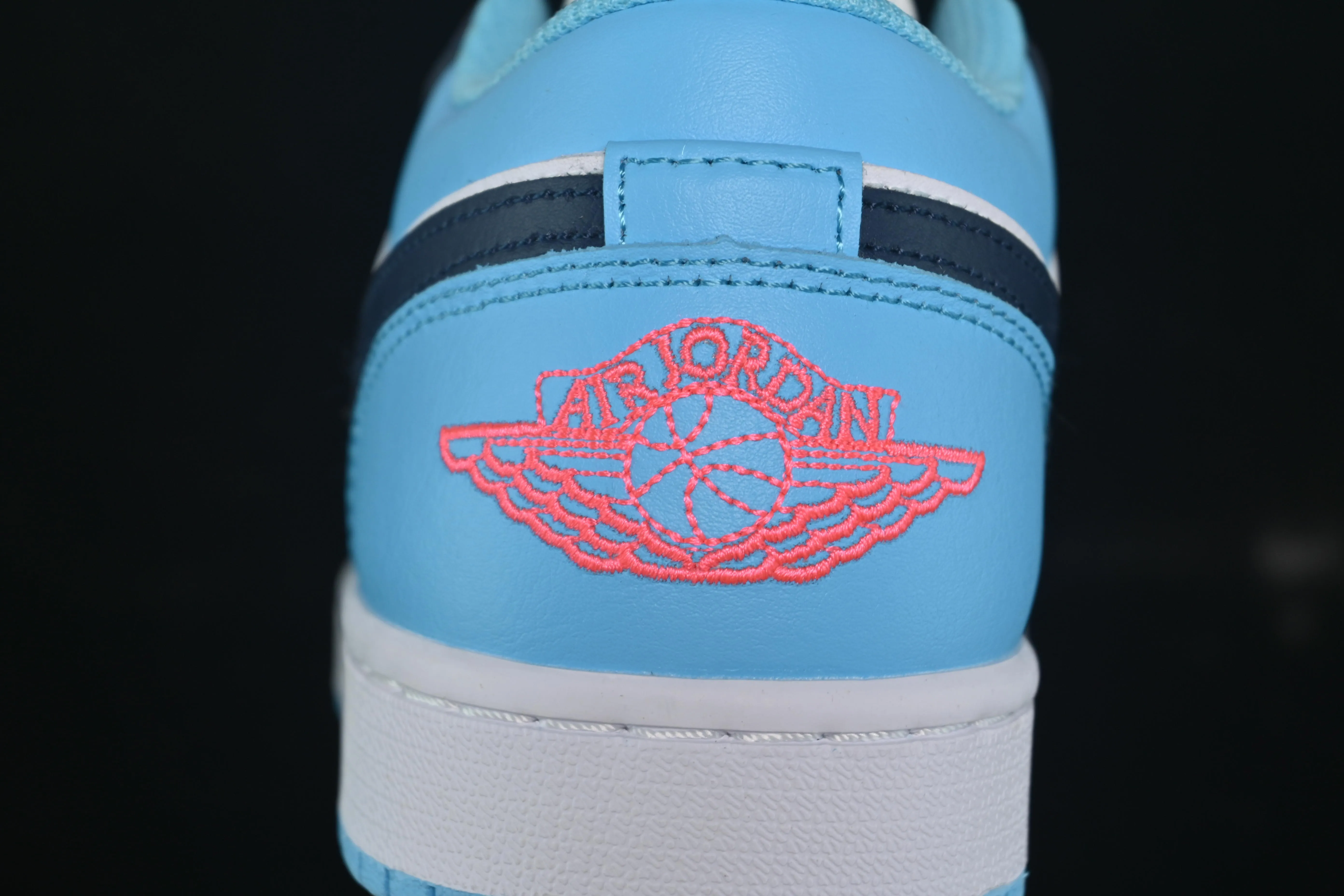 All categories Air Jordan Jordan series basketball shoes Air Jordan 1 Low Air Jordan 1 Low AJ1 Joe 1 blue white black hook low-top cultural casual sneakers 553558-149